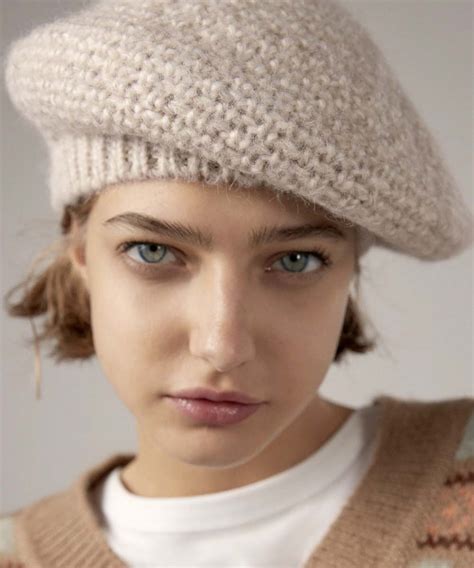 Cappelli donna invernali: 10 modelli per 10 abbinamenti.